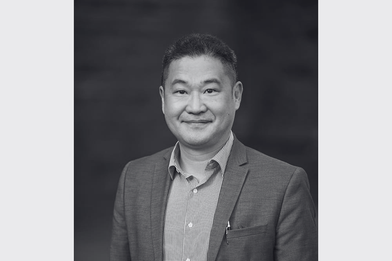 Prof. Mingguang He